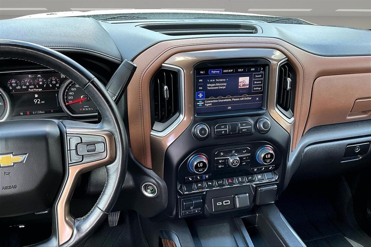 Chevrolet Silverado 1500 4WD Crew Cab 147" High Country 2022