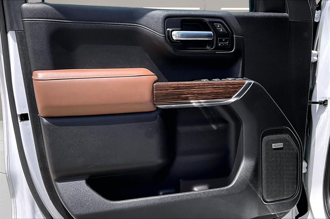 Chevrolet Silverado 1500 4WD Crew Cab 147" High Country 2022