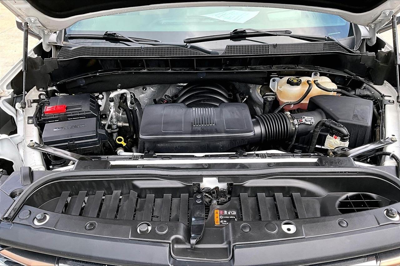 Chevrolet Silverado 1500 4WD Crew Cab 147" High Country 2022