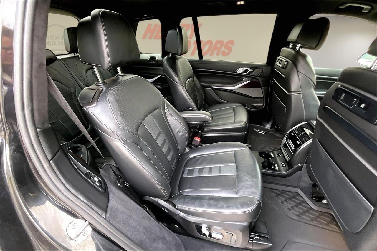 BMW X7 xDrive50i Sports Activity Vehicle 2019