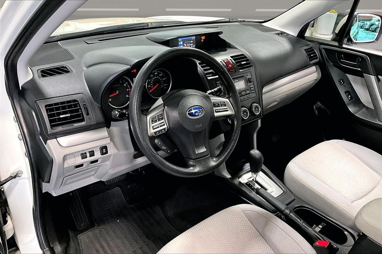 Subaru Forester 4dr CVT 2.5i Premium PZEV 2015