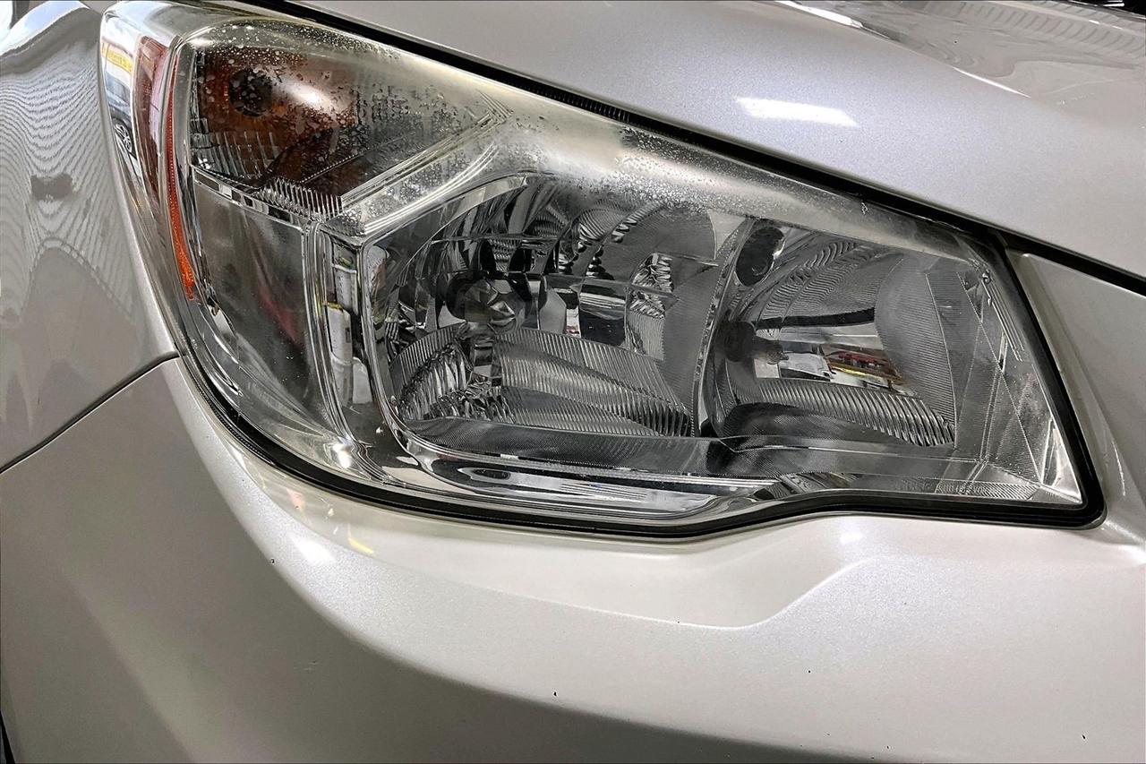 Subaru Forester 4dr CVT 2.5i Premium PZEV 2015
