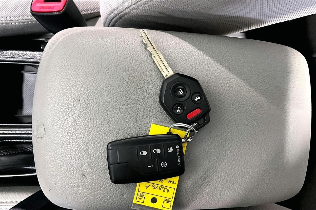 Subaru Forester 4dr CVT 2.5i Premium PZEV 2015