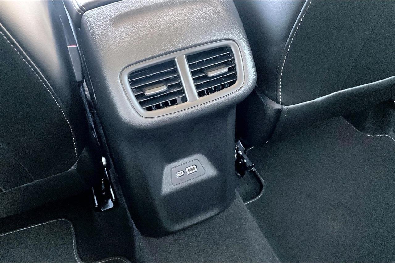 Buick Envision AWD 4dr Essence 2023