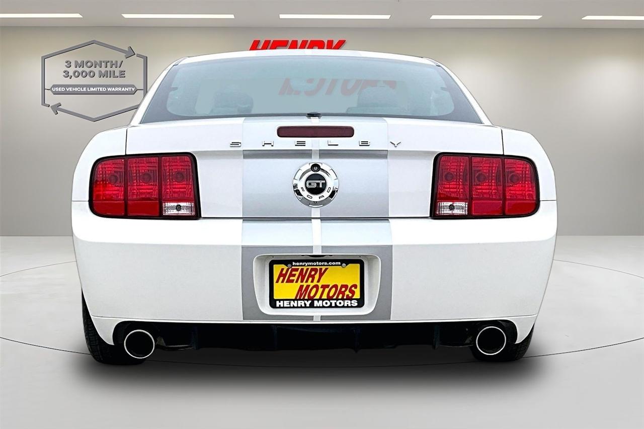 Ford Mustang 2dr Cpe GT Deluxe 2007