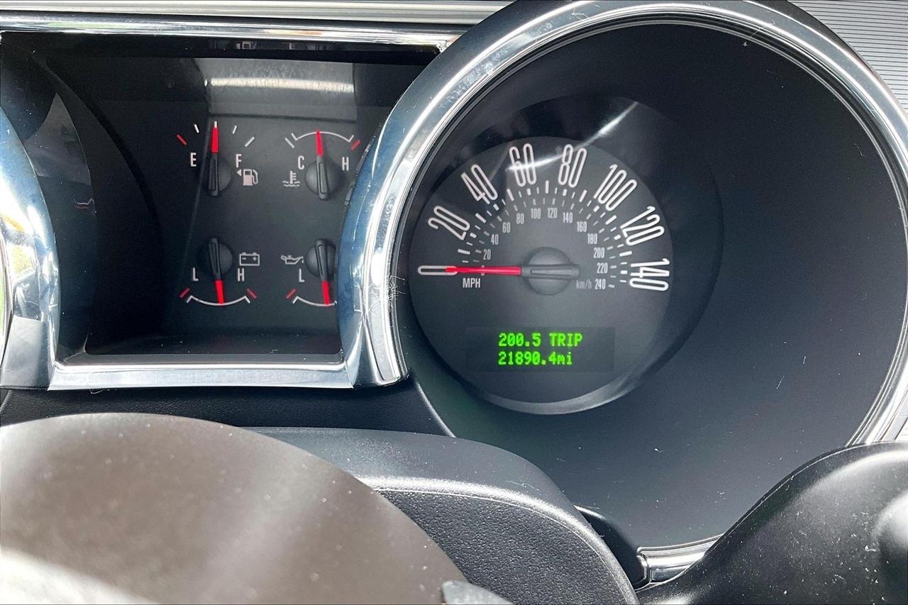 Ford Mustang 2dr Cpe GT Deluxe 2007