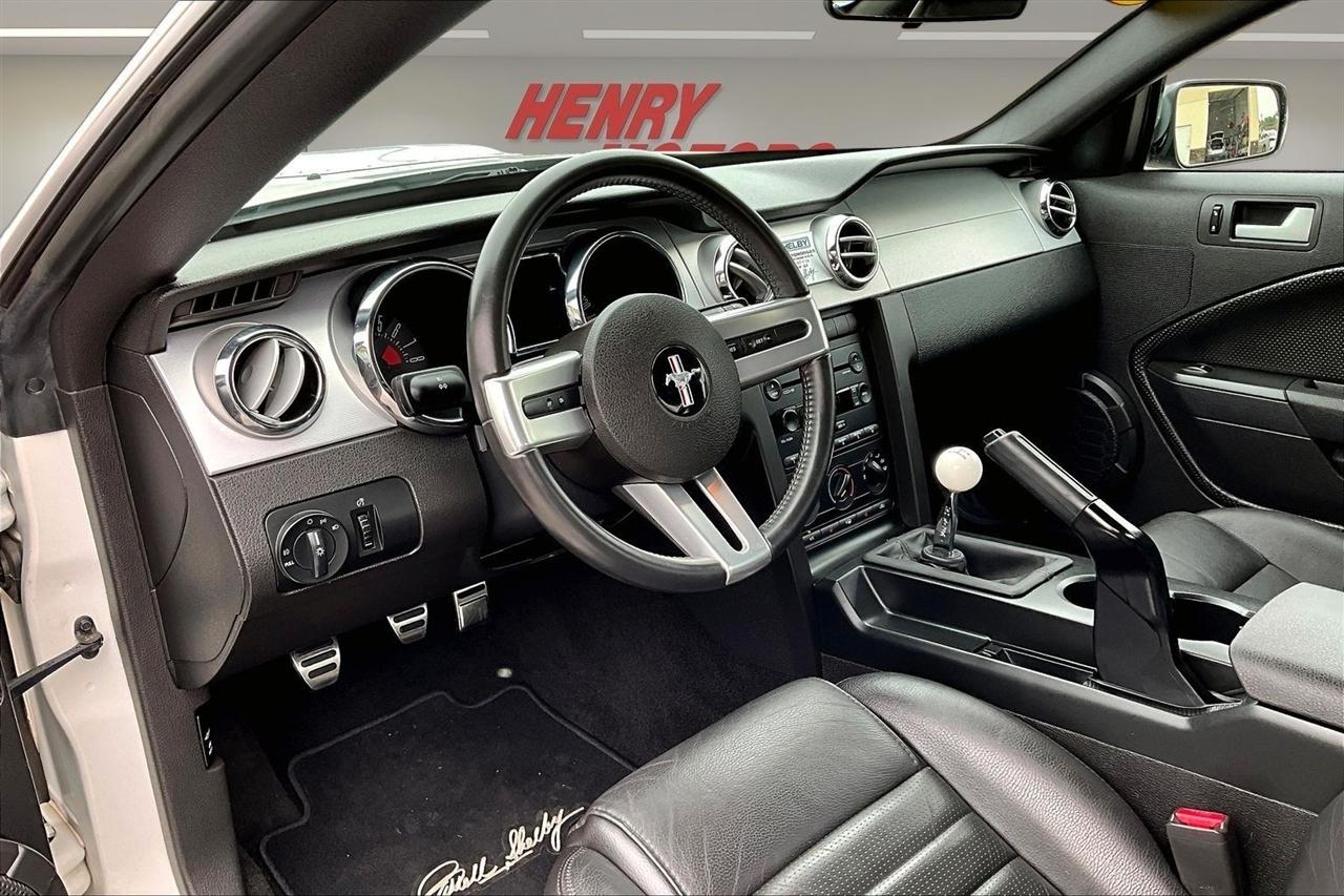 Ford Mustang 2dr Cpe GT Deluxe 2007