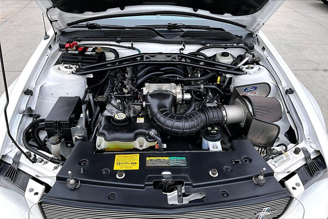 Ford Mustang 2dr Cpe GT Deluxe 2007