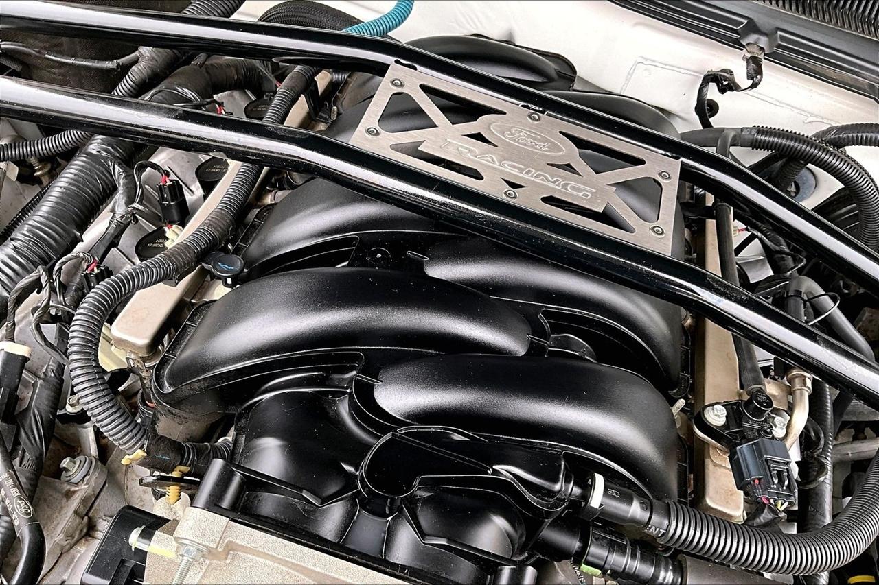 Ford Mustang 2dr Cpe GT Deluxe 2007