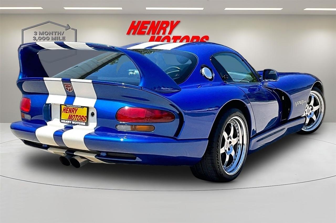 Dodge Viper  1996