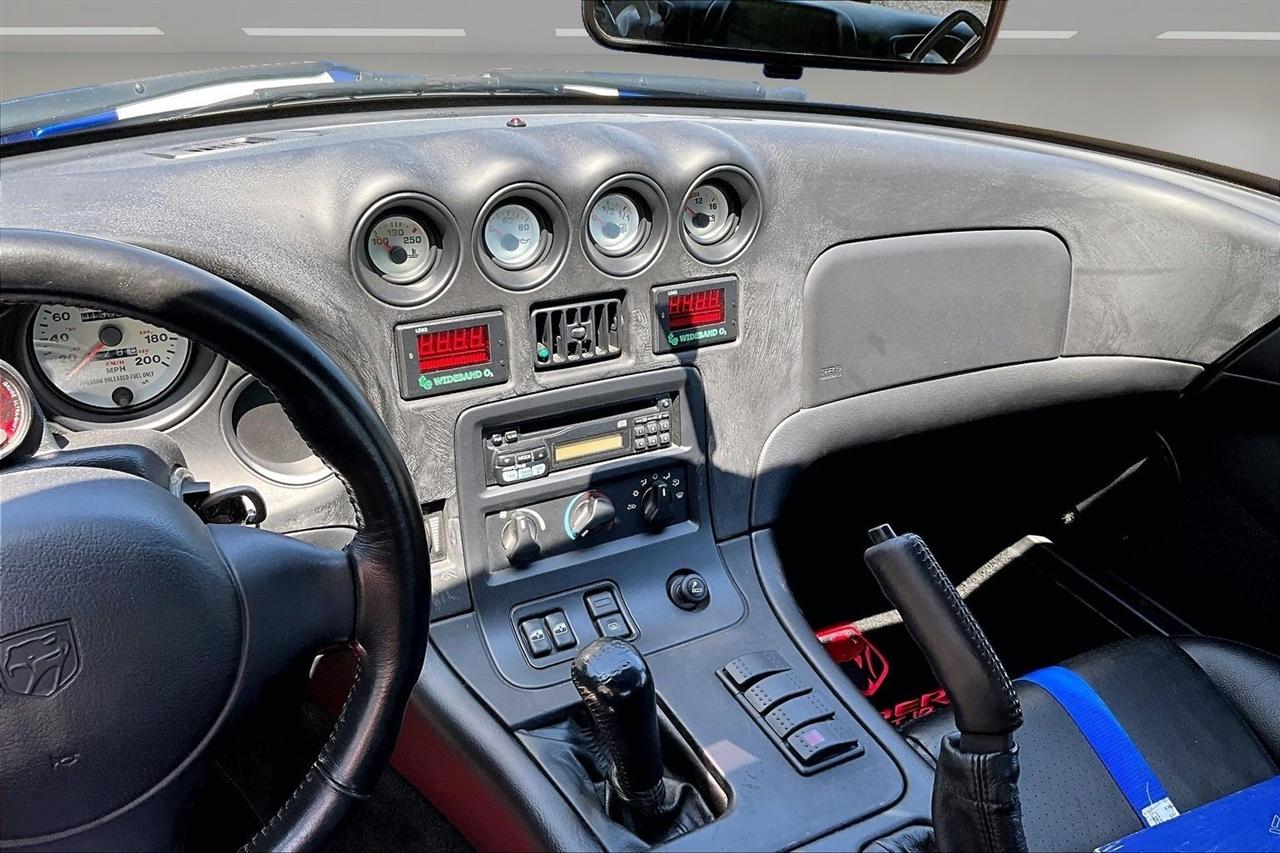 Dodge Viper  1996