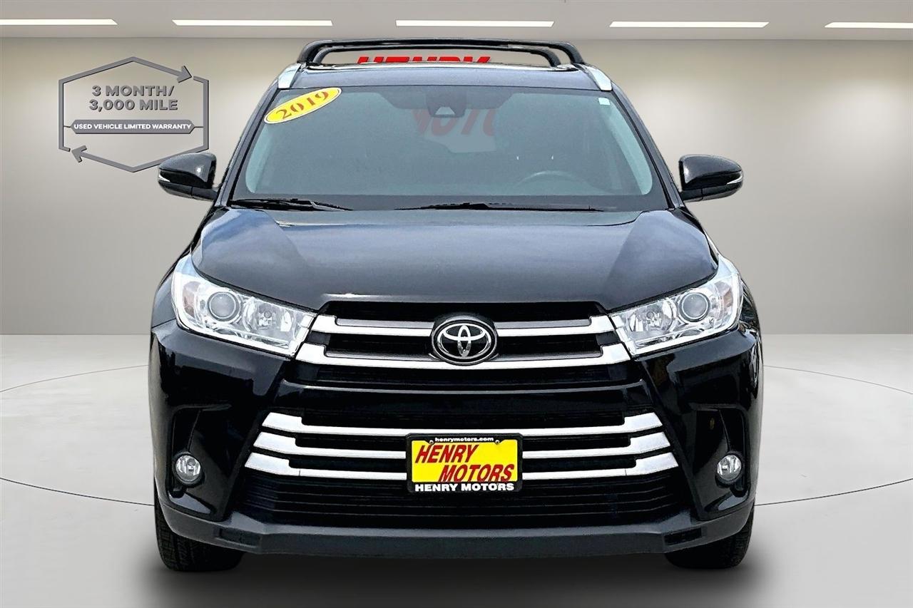 Toyota Highlander XLE AWD V6 2019