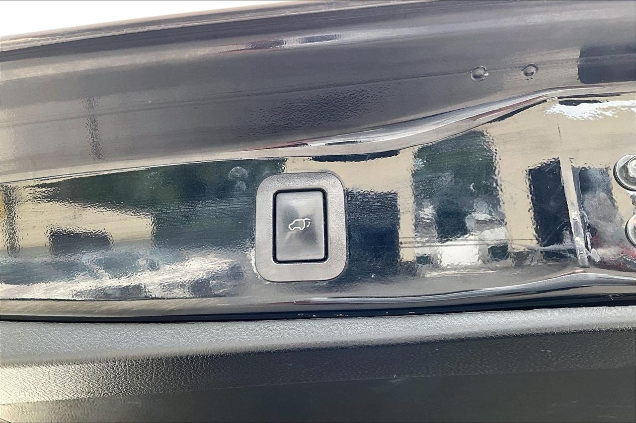 Toyota Highlander XLE AWD V6 2019
