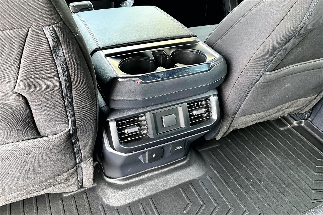 Ford F-150 XLT 4WD SuperCrew 5.5' Box 2023
