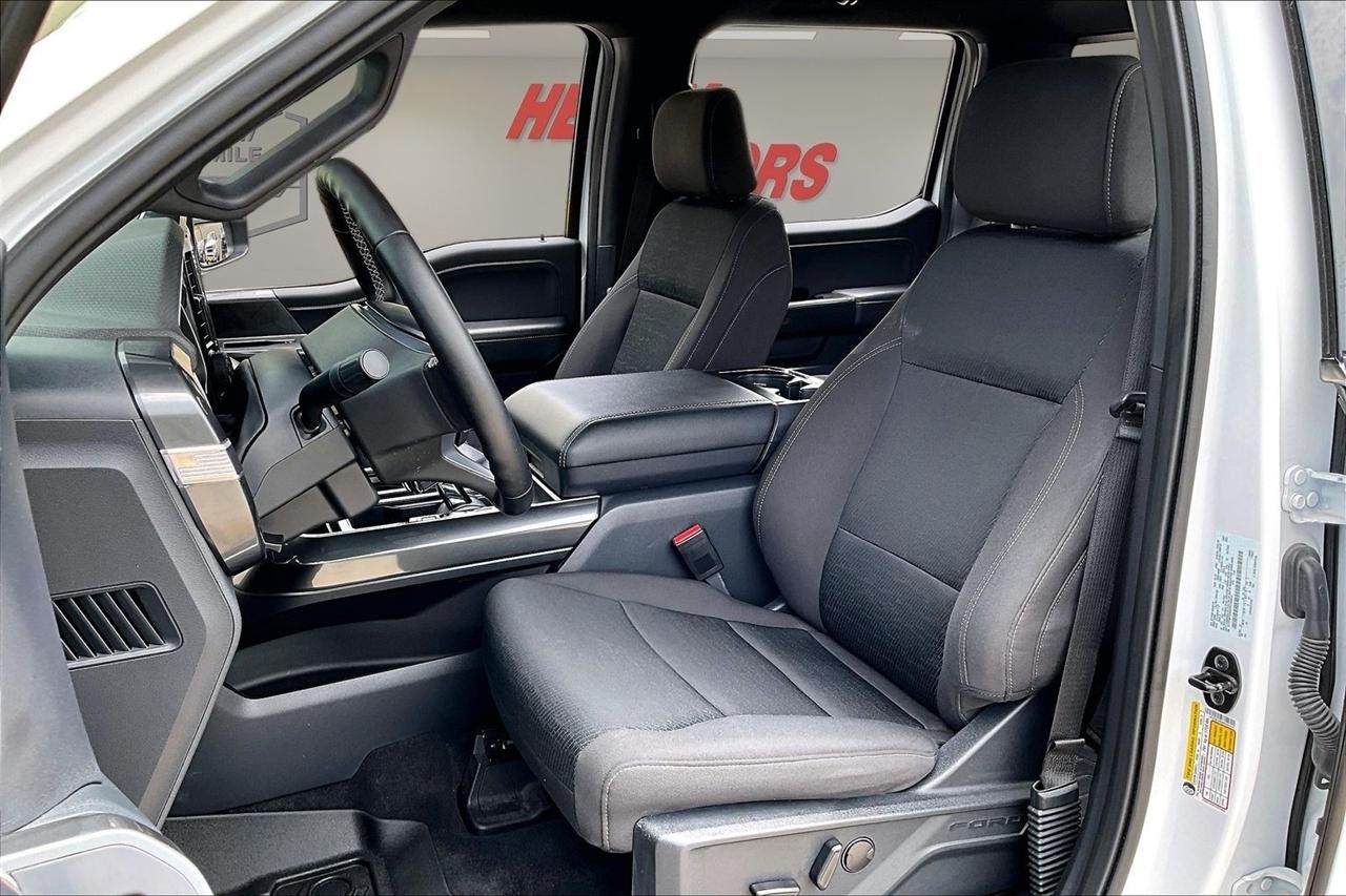 Ford F-150 XLT 4WD SuperCrew 5.5' Box 2023