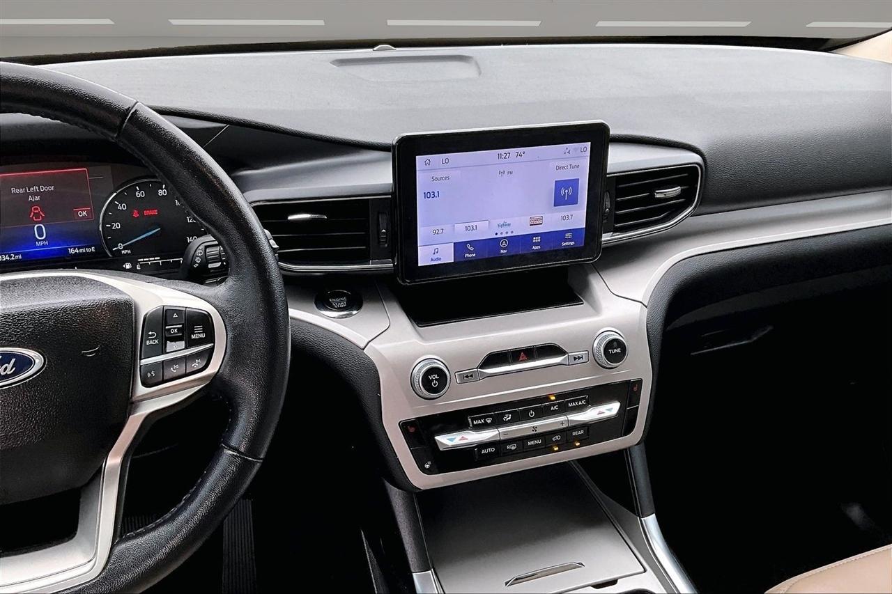 Ford Explorer XLT 4WD 2023