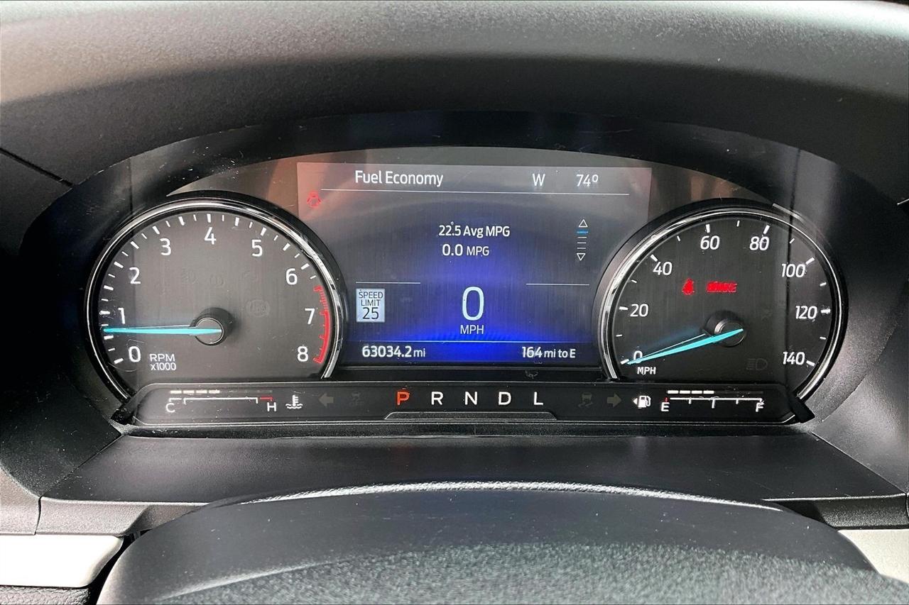 Ford Explorer XLT 4WD 2023