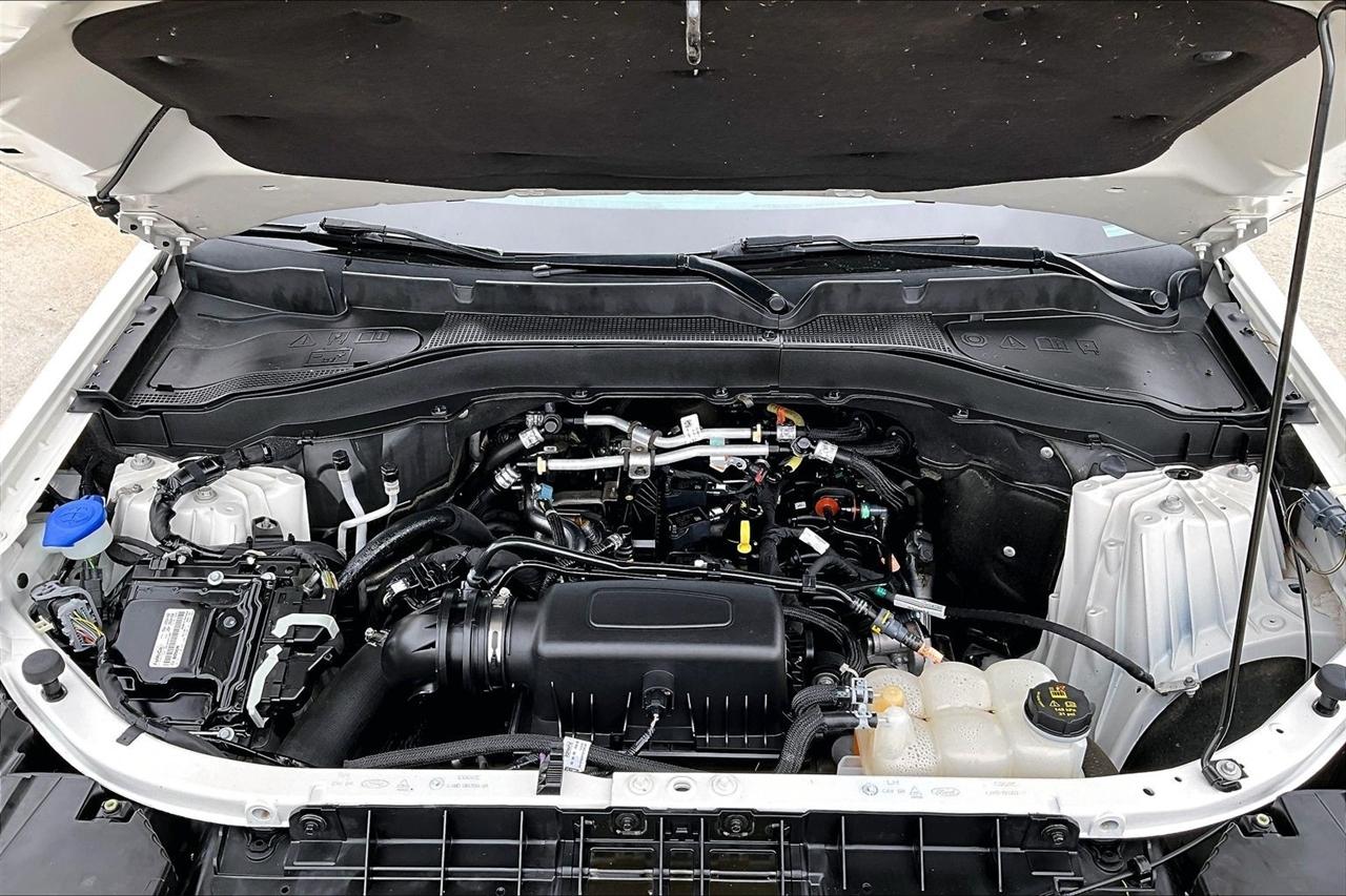 Ford Explorer XLT 4WD 2023