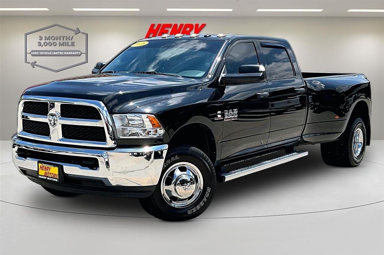 RAM 3500 Tradesman 4x4 Crew Cab 8' Box 2018
