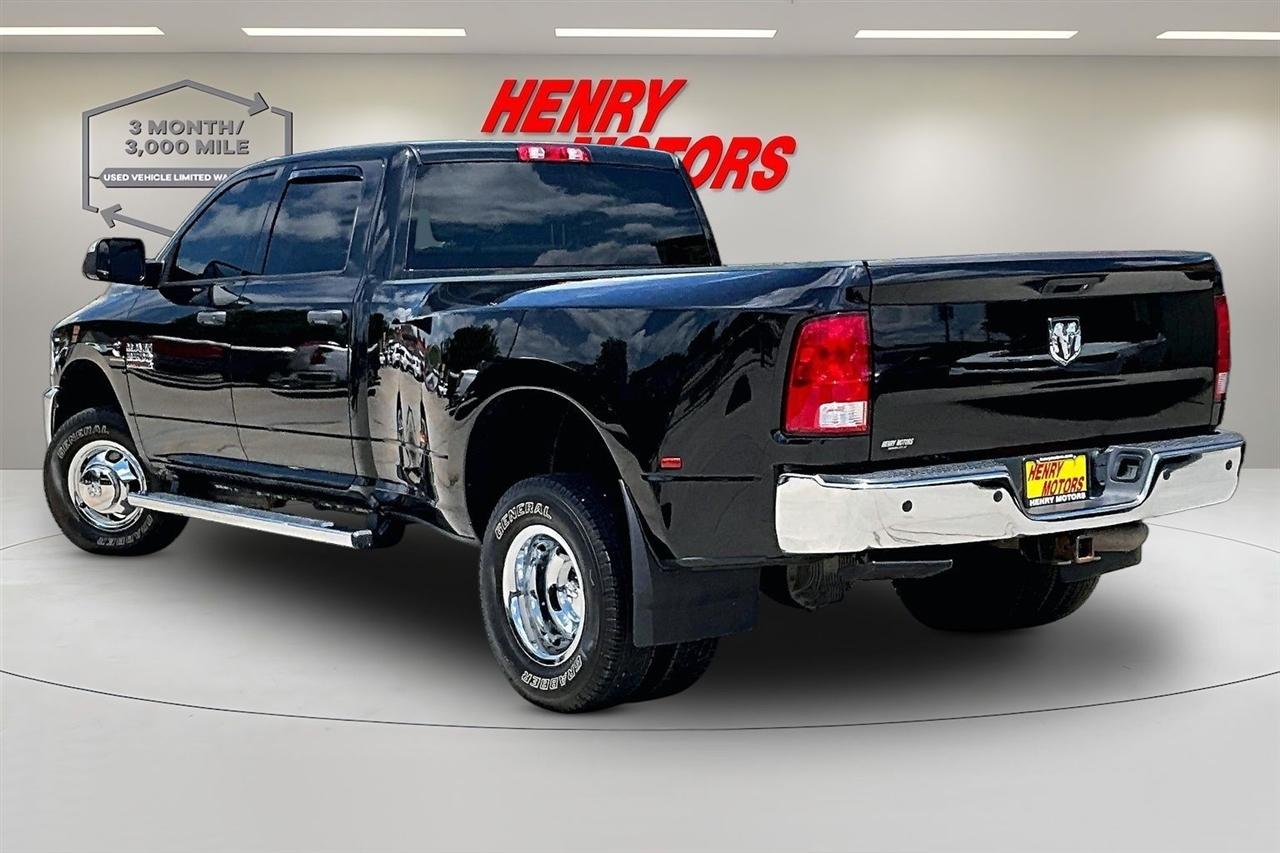 RAM 3500 Tradesman 4x4 Crew Cab 8' Box 2018