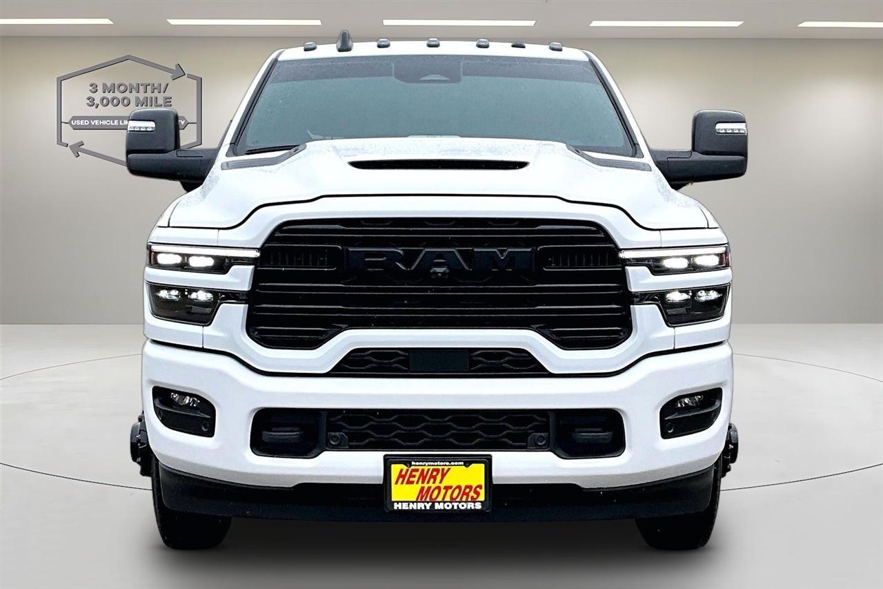 RAM 3500 Laramie 4x4 Mega Cab 6'4" Box 2026