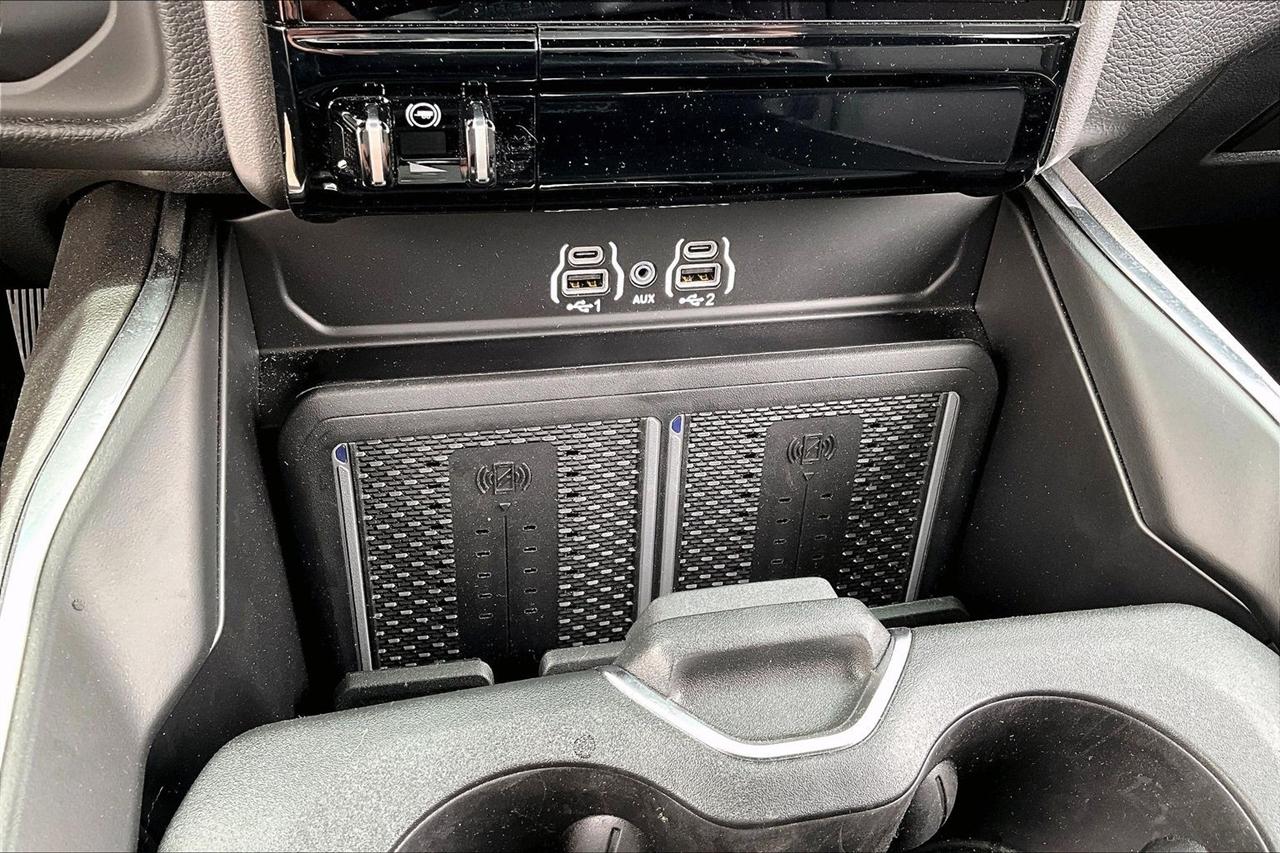 RAM 3500 Laramie 4x4 Mega Cab 6'4" Box 2026