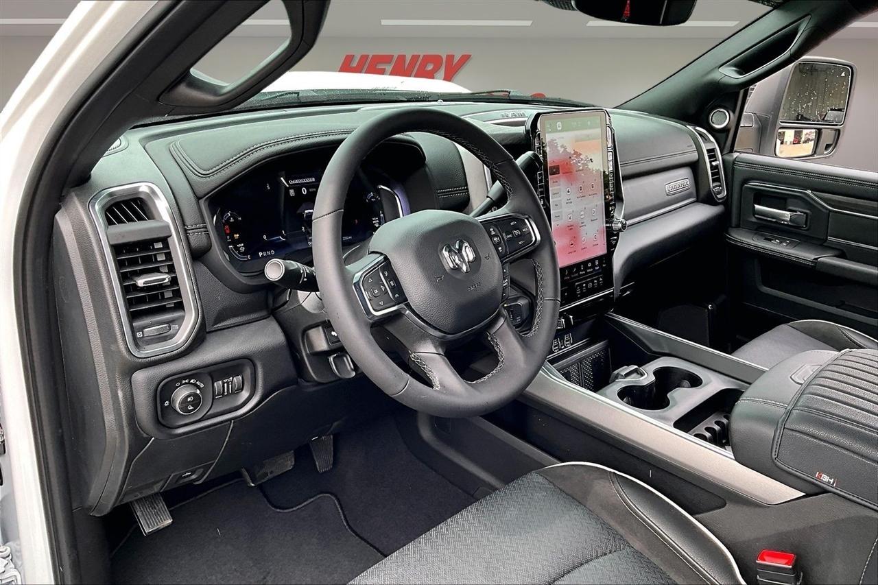 RAM 3500 Laramie 4x4 Mega Cab 6'4" Box 2026
