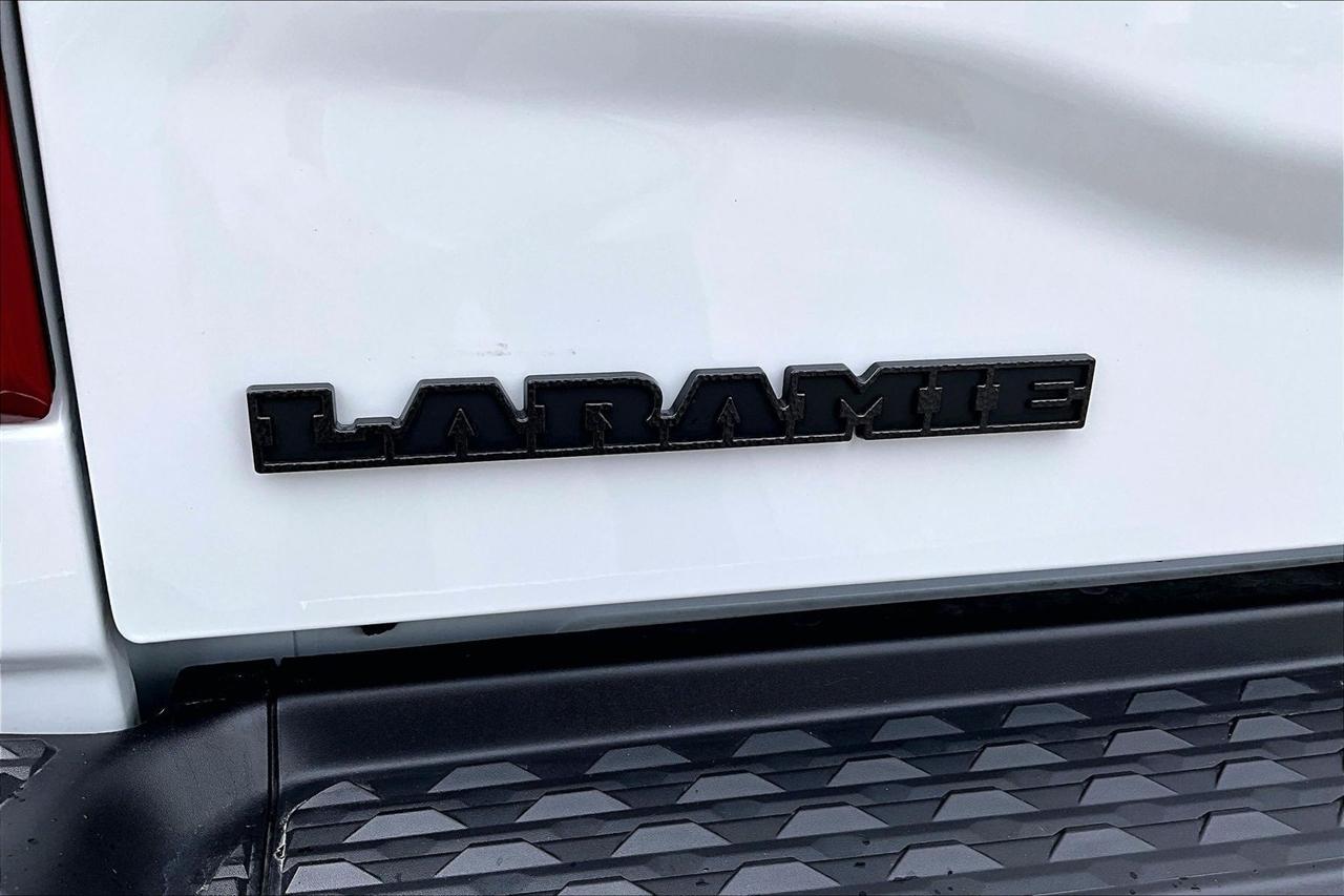RAM 3500 Laramie 4x4 Mega Cab 6'4" Box 2026