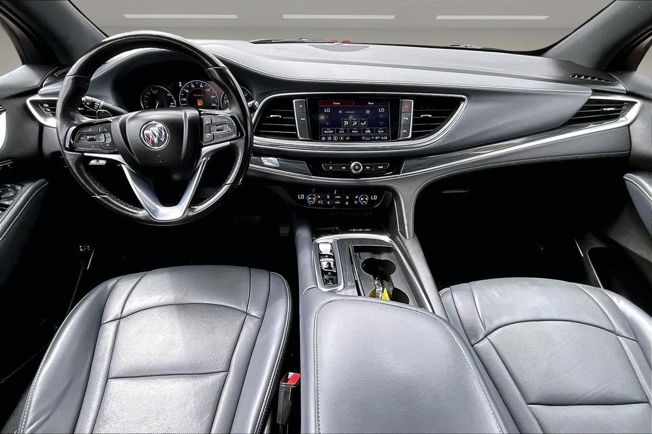 Buick Enclave AWD 4dr Premium 2024