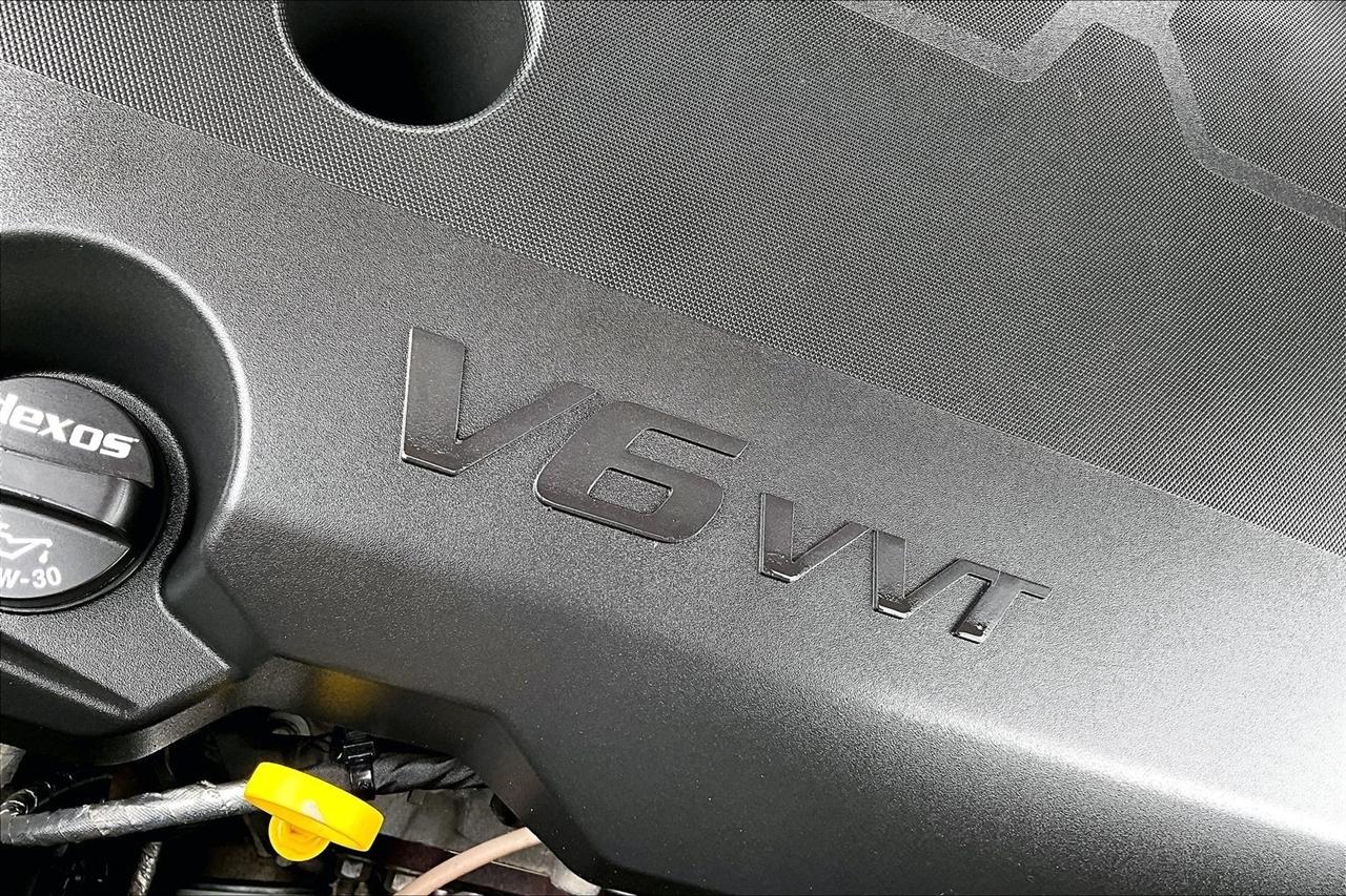 Buick Enclave AWD 4dr Premium 2024
