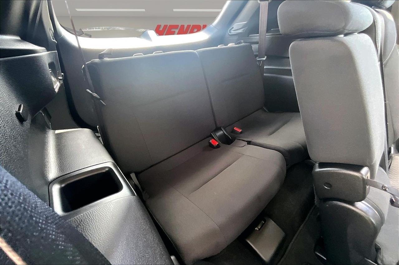 Mitsubishi Outlander ES S-AWC 2025