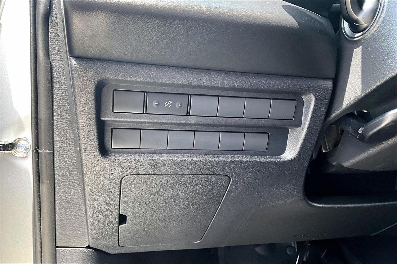 Mitsubishi Outlander ES S-AWC 2025