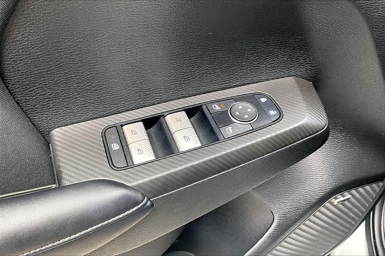 Mitsubishi Outlander ES S-AWC 2025