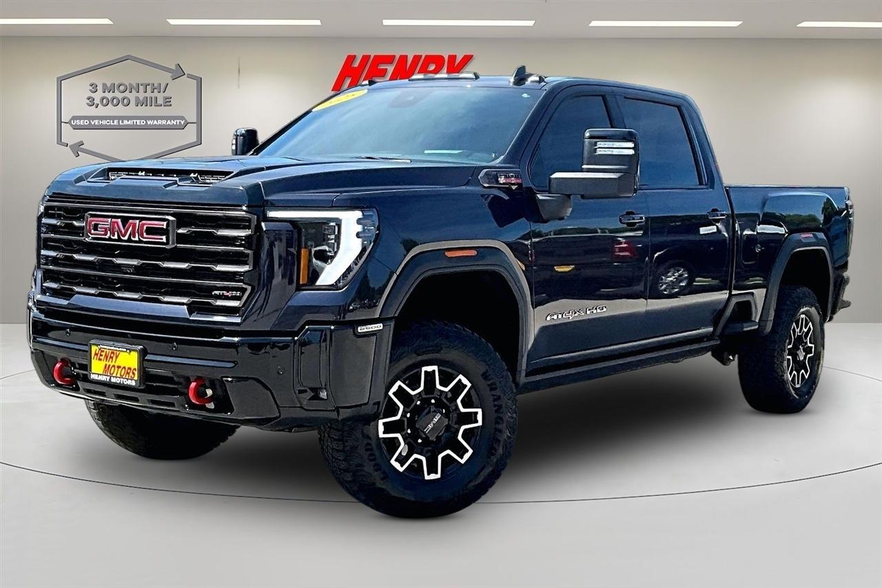 GMC Sierra 2500HD 4WD Crew Cab 159" AT4X 2025