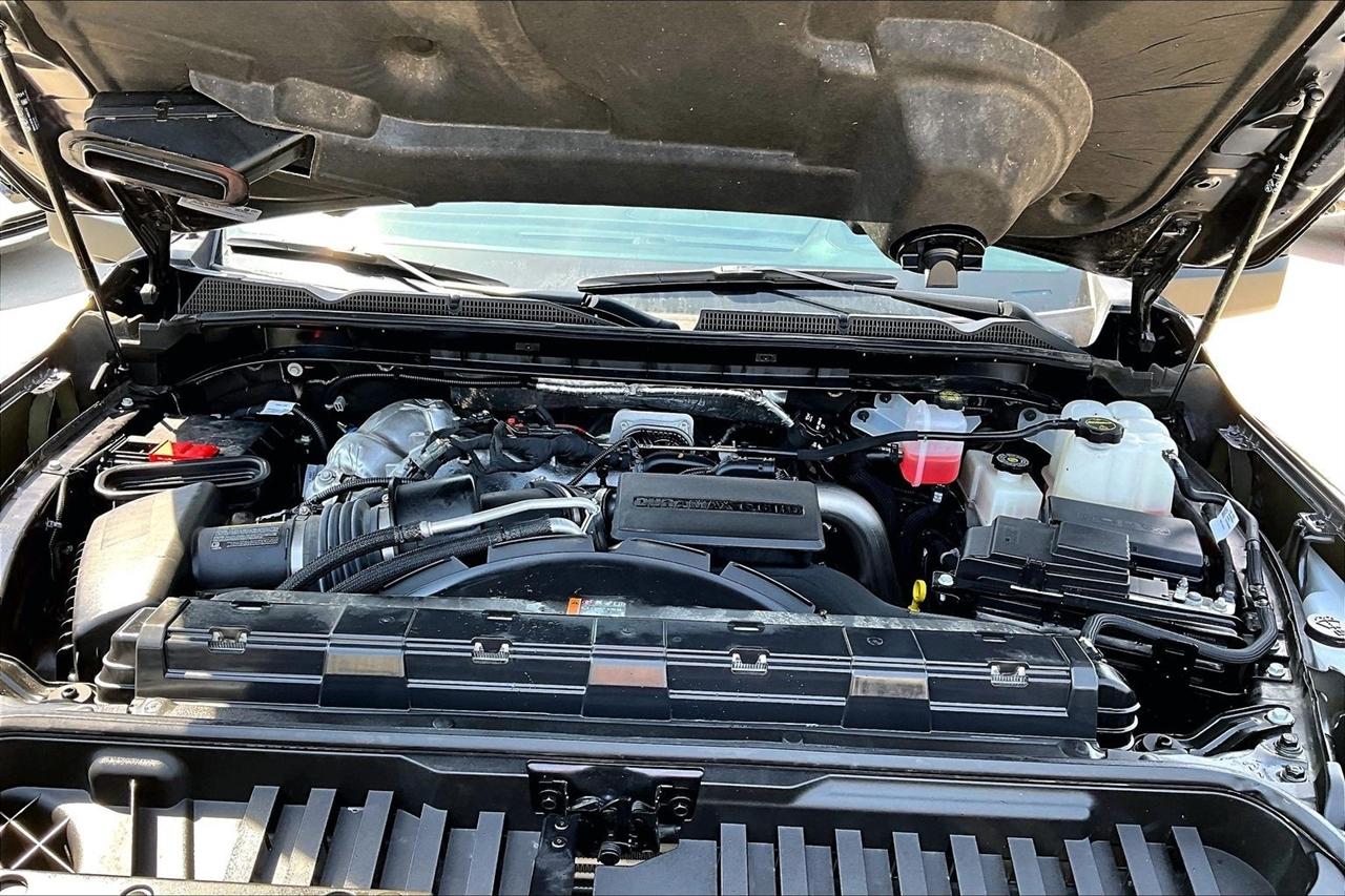 GMC Sierra 2500HD 4WD Crew Cab 159" AT4X 2025