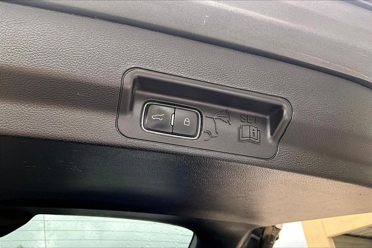 Ford Explorer Limited 4WD 2020
