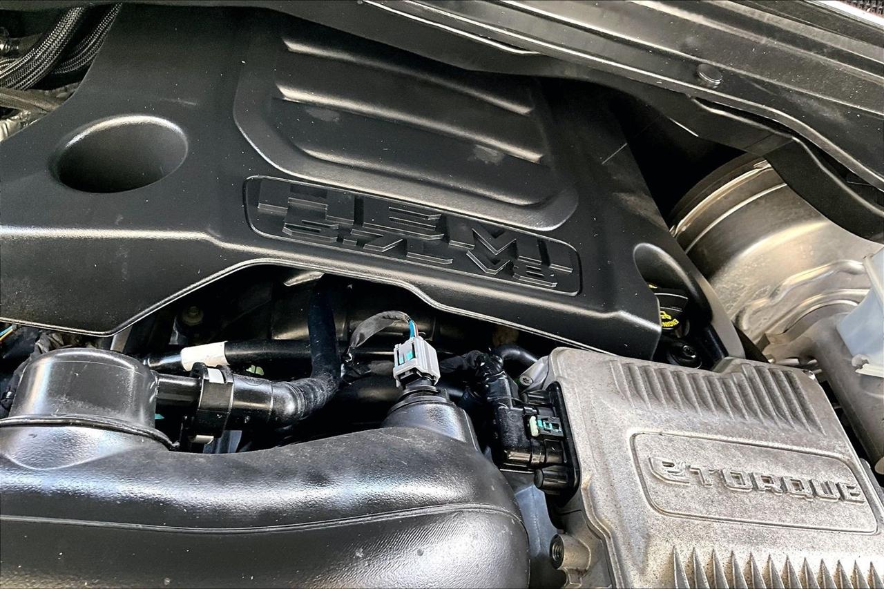 RAM 1500 Limited 4x4 Crew Cab 5'7" Box 2023