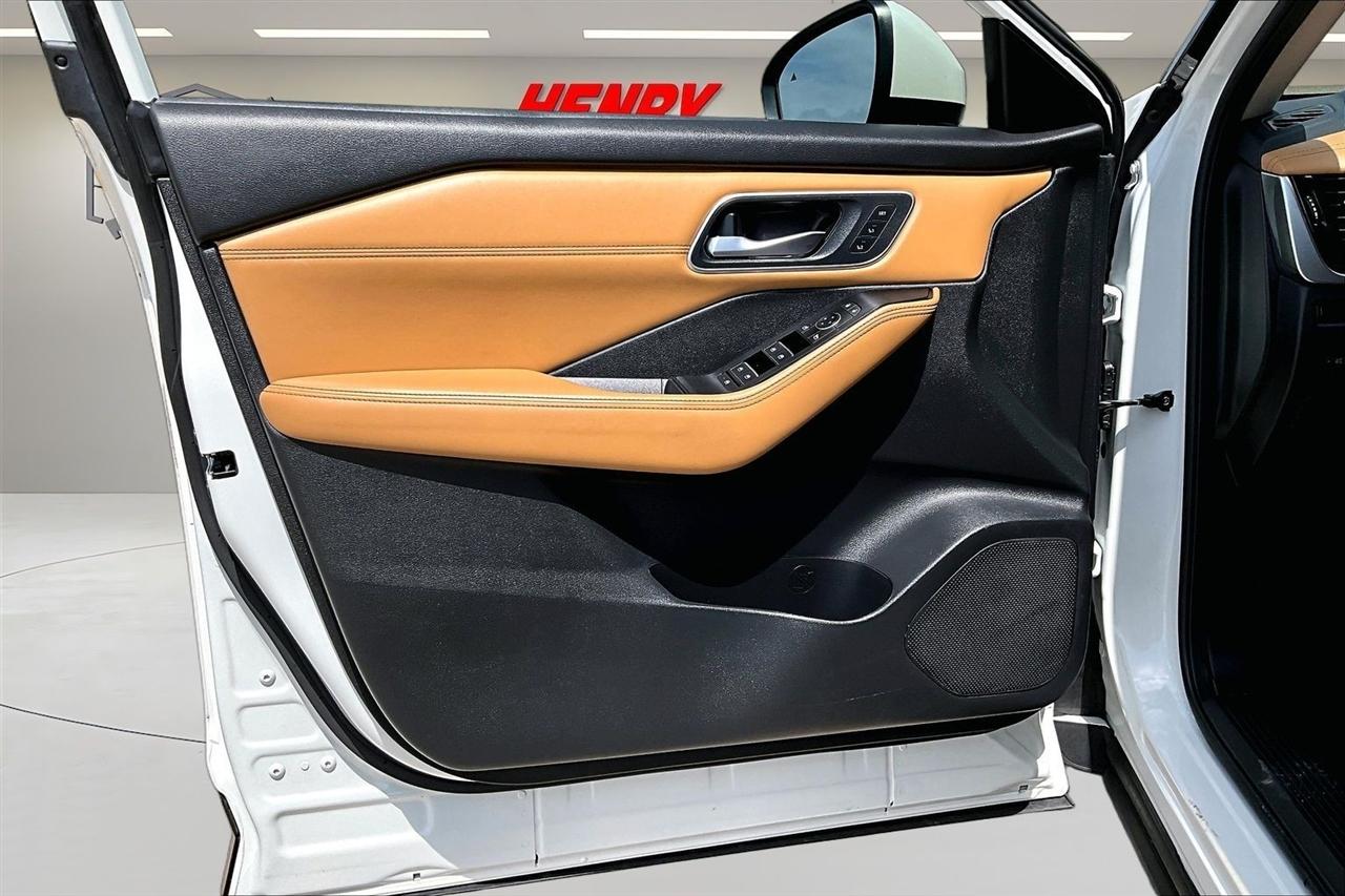 Nissan Rogue AWD Platinum 2022