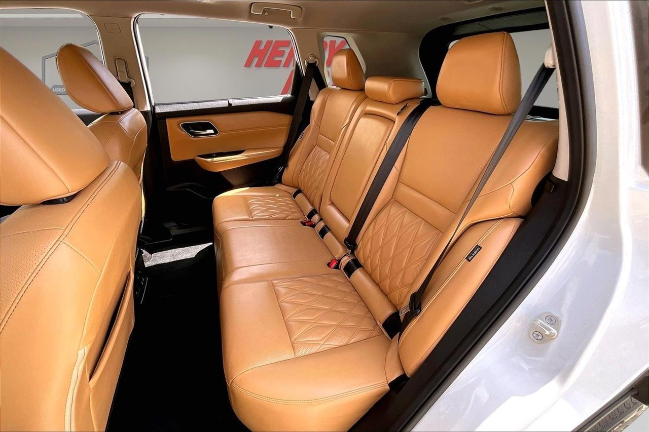 Nissan Rogue AWD Platinum 2022