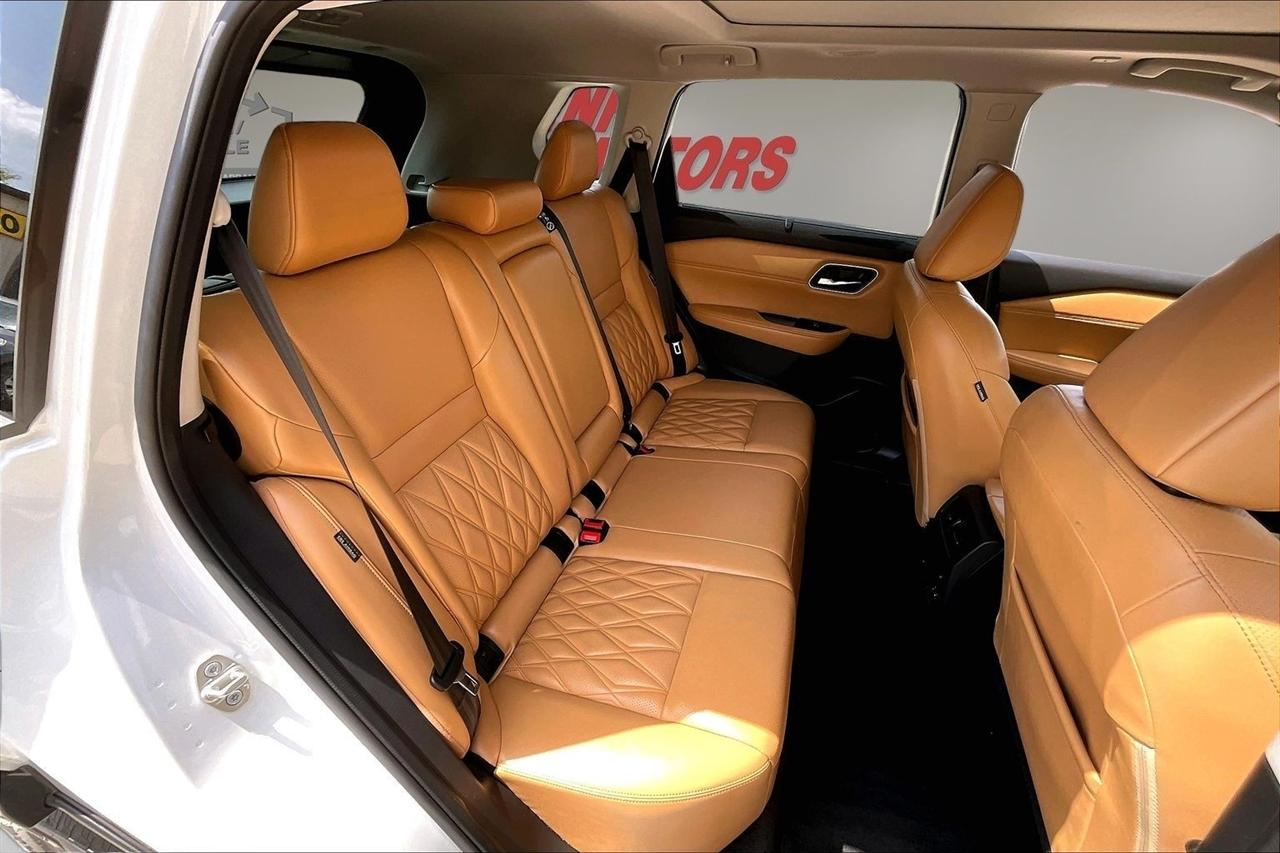 Nissan Rogue AWD Platinum 2022