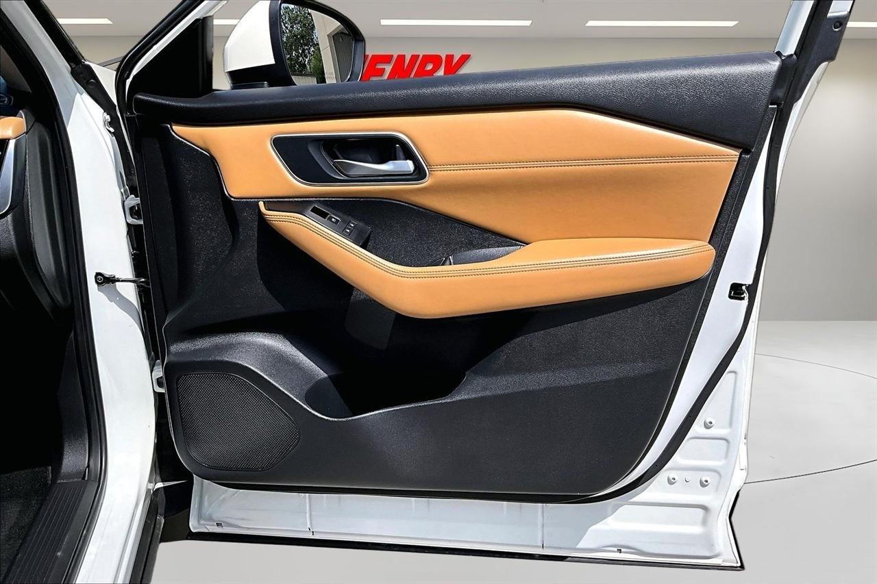 Nissan Rogue AWD Platinum 2022