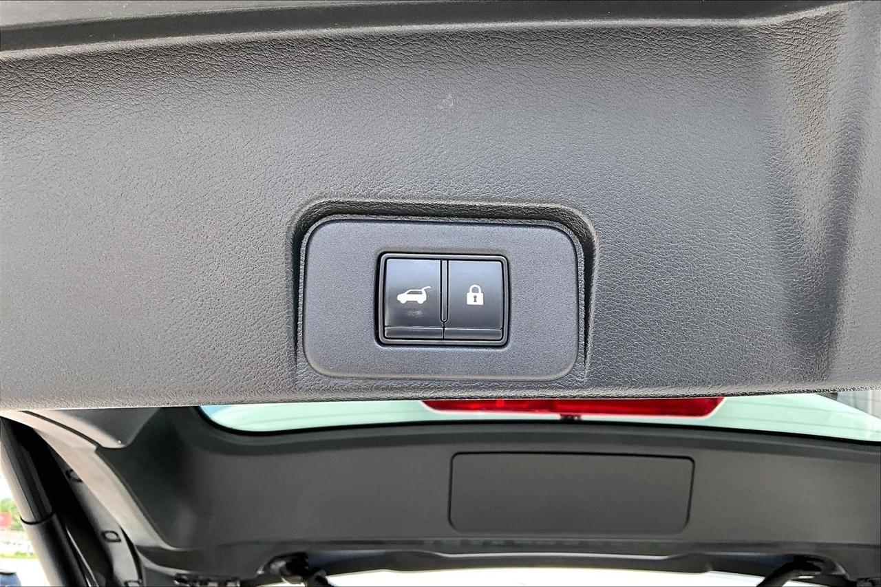 Nissan Rogue AWD Platinum 2022
