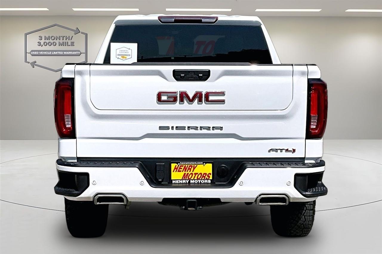 GMC Sierra 1500 4WD Crew Cab 147" AT4 2025