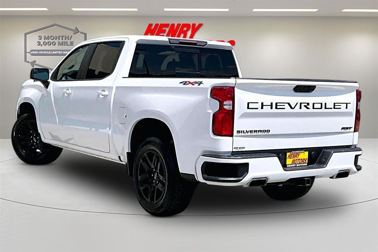 Chevrolet Silverado 1500 4WD Crew Cab 147" RST 2023