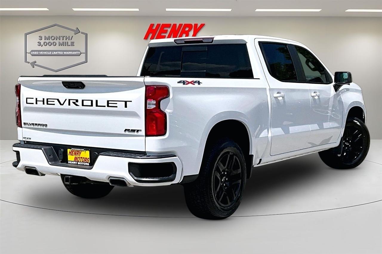 Chevrolet Silverado 1500 4WD Crew Cab 147" RST 2023