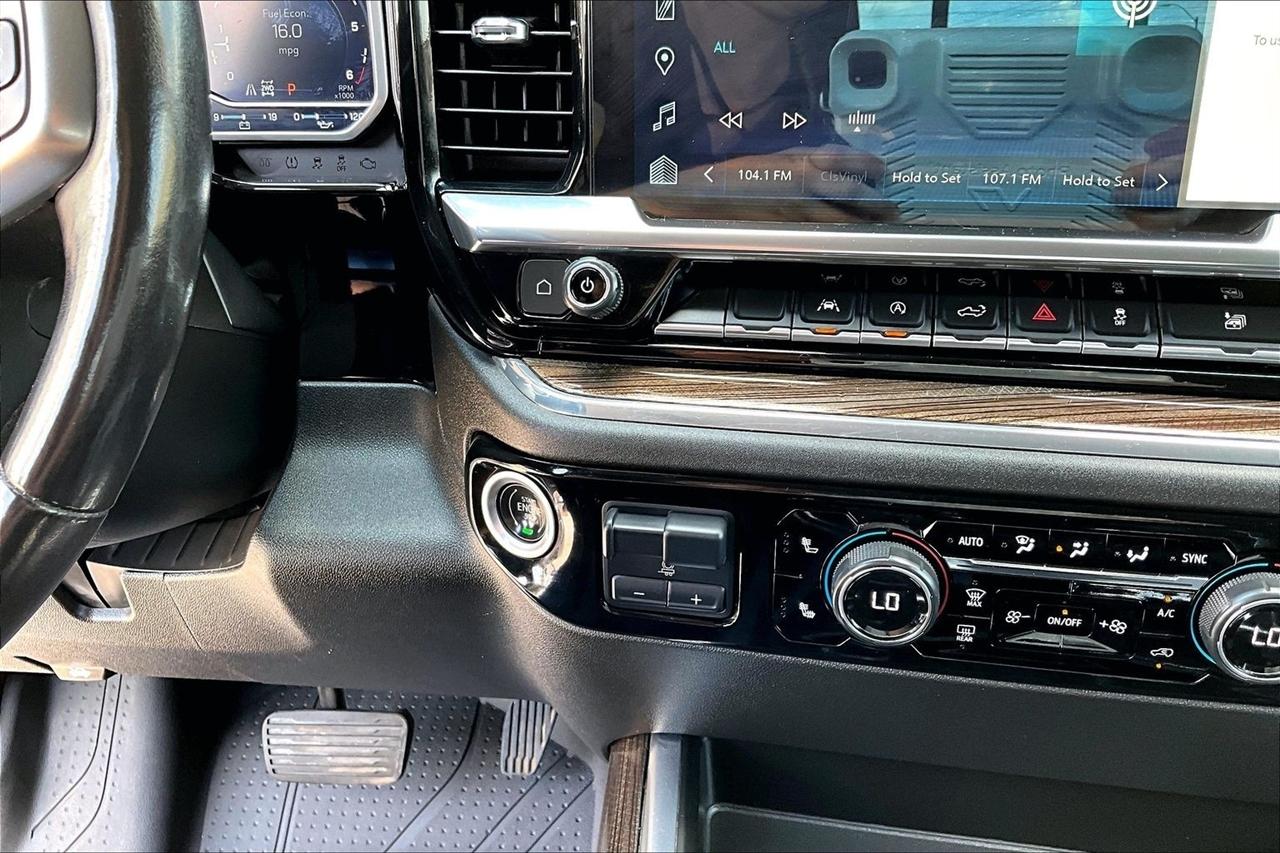 Chevrolet Silverado 1500 4WD Crew Cab 147" RST 2023