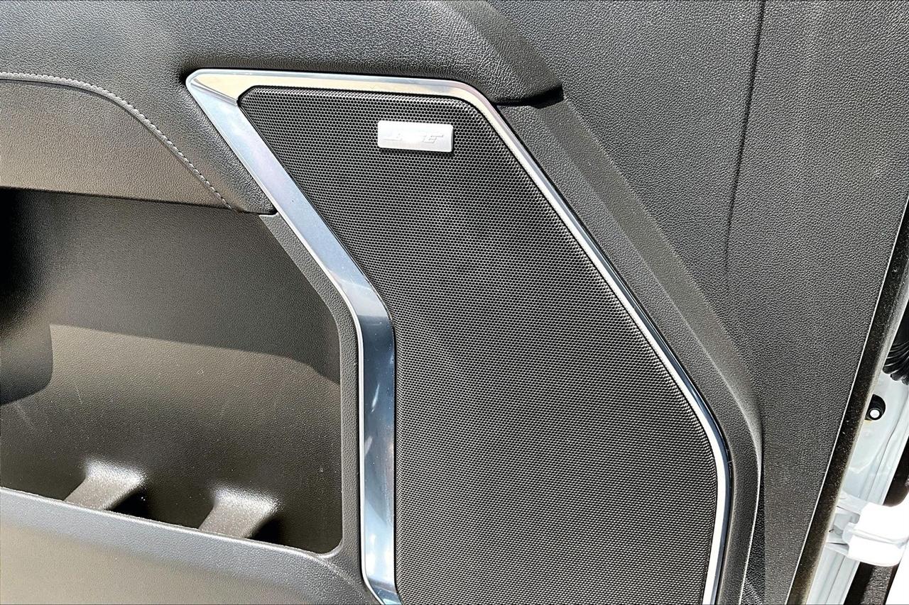 Chevrolet Silverado 1500 4WD Crew Cab 147" RST 2023