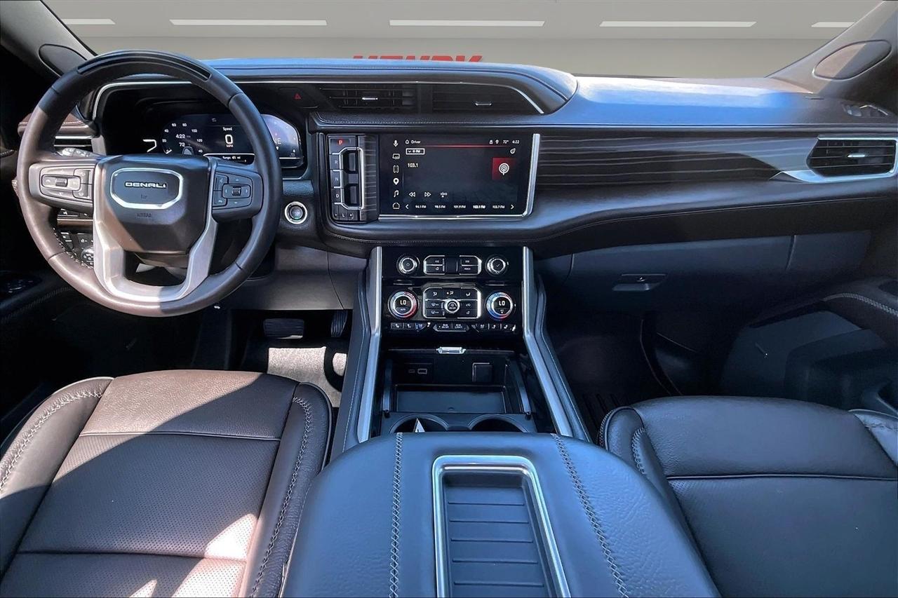 GMC Yukon 4WD 4dr Denali 2023