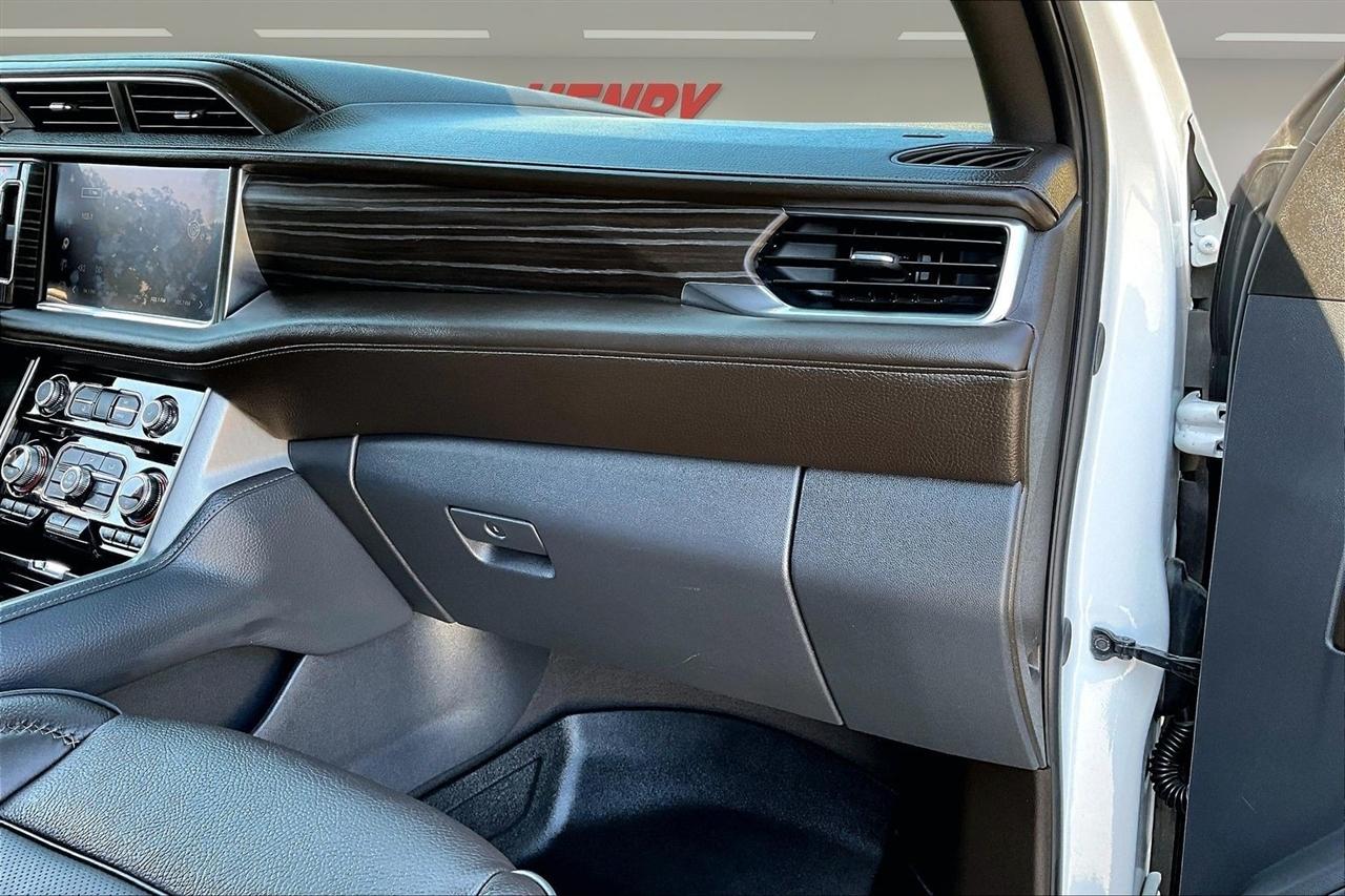 GMC Yukon 4WD 4dr Denali 2023