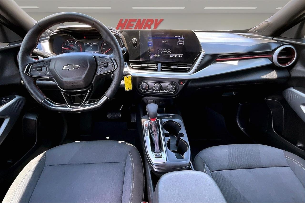 Chevrolet Trax FWD 4dr 1RS 2025